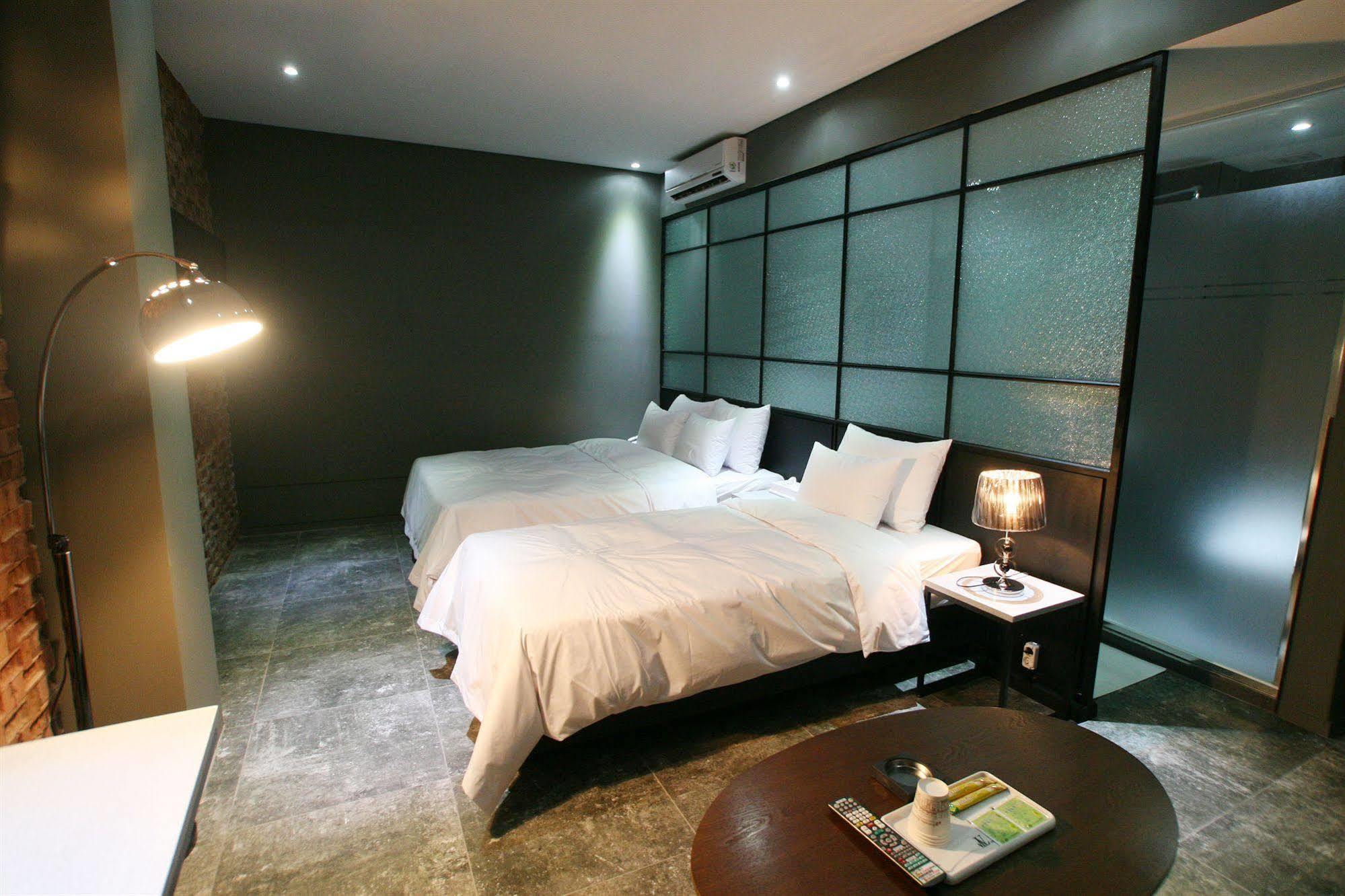 Vvalt Hotel Seoul Exteriör bild