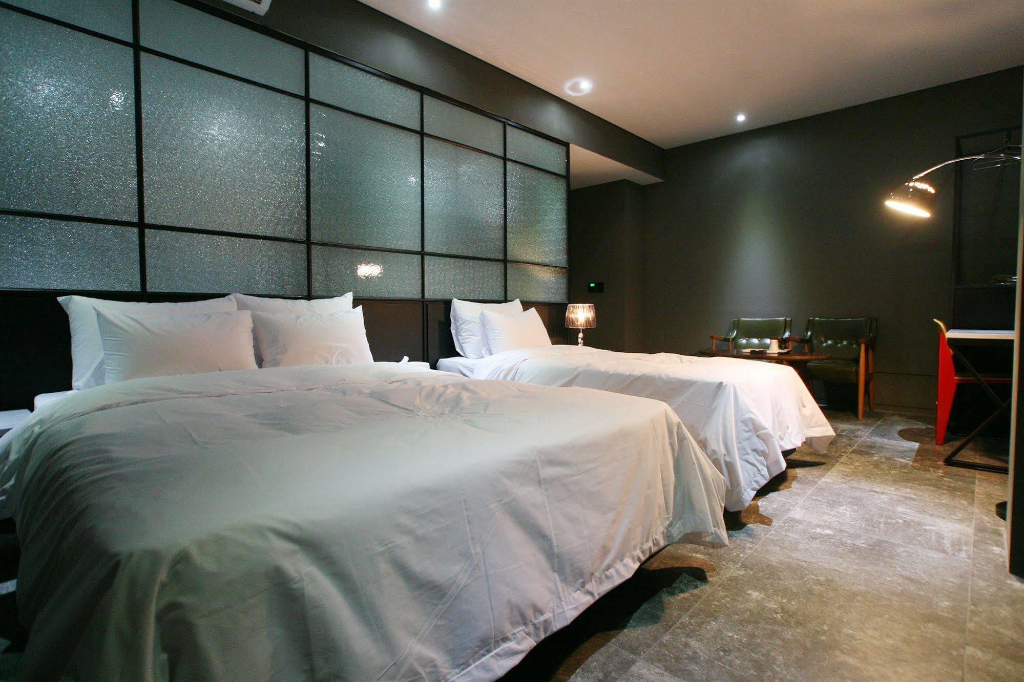 Vvalt Hotel Seoul Exteriör bild
