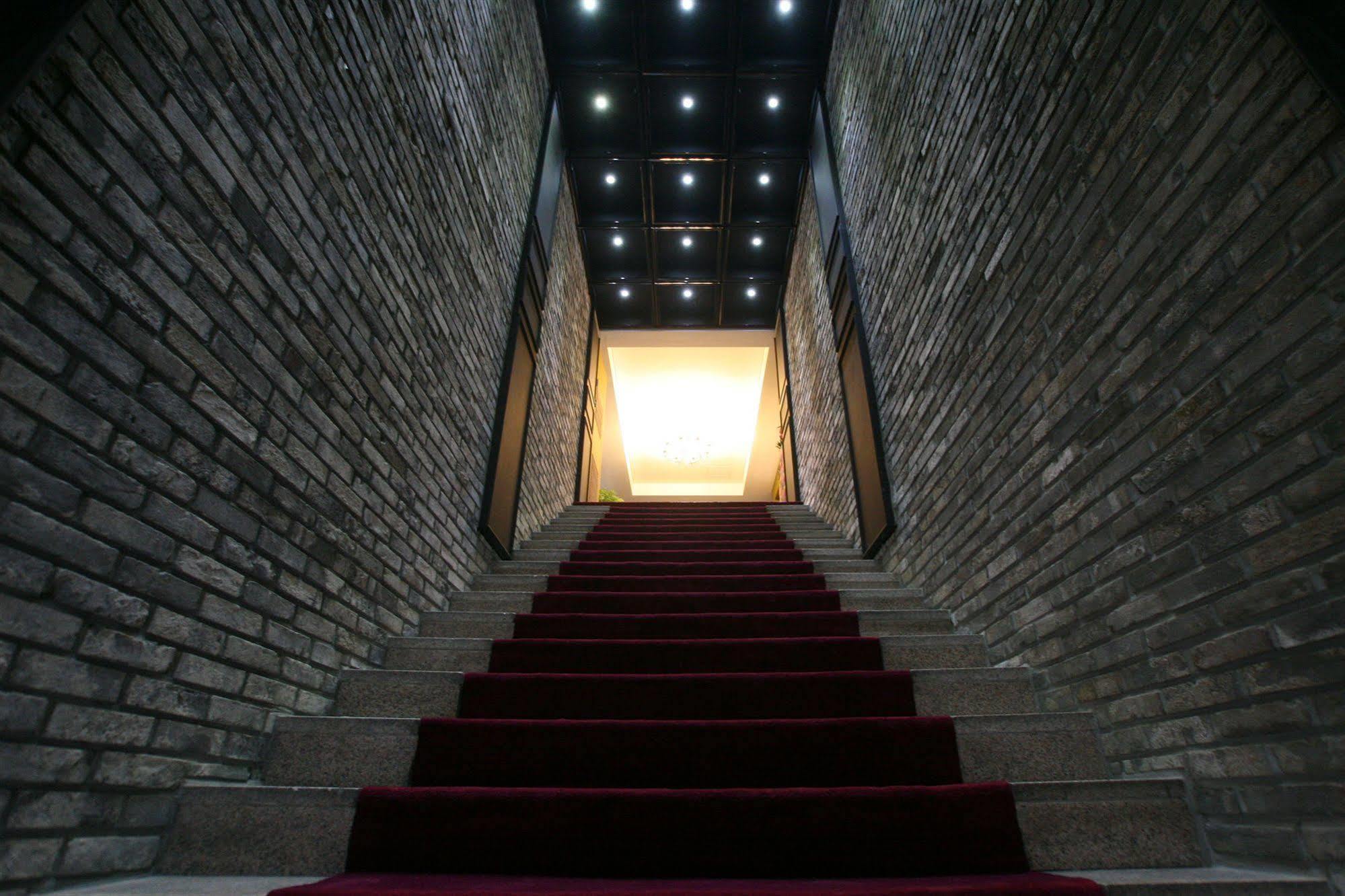Vvalt Hotel Seoul Exteriör bild